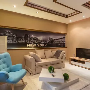 Super Super Location - 2 , Budapest Ungheria